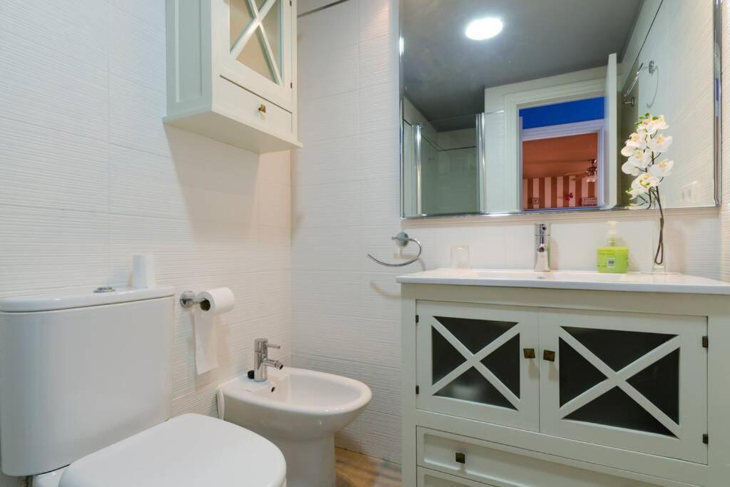 Apartamento Las Brisas Apartment Cadiz Ngoại thất bức ảnh